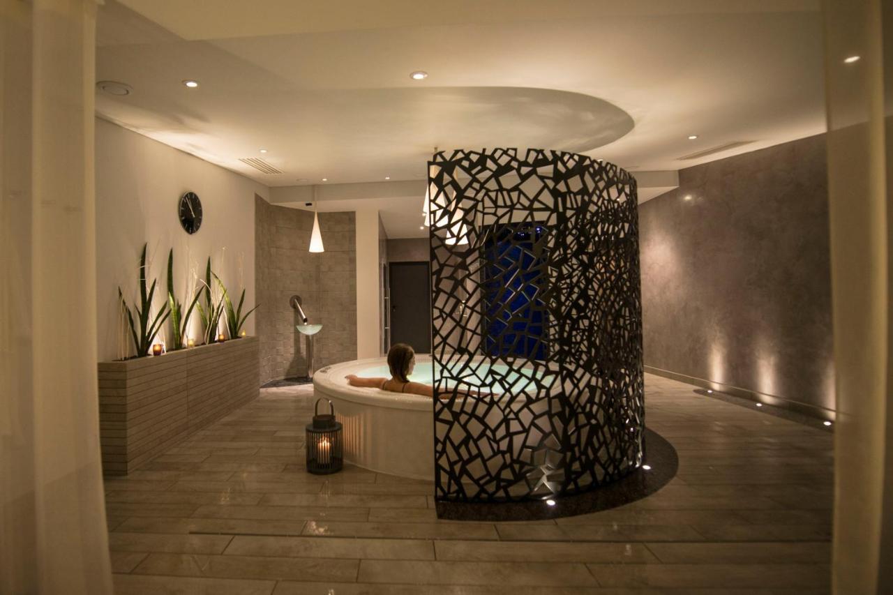 Atlantic Hotel & Spa 莱萨布勒-多洛讷 外观 照片
