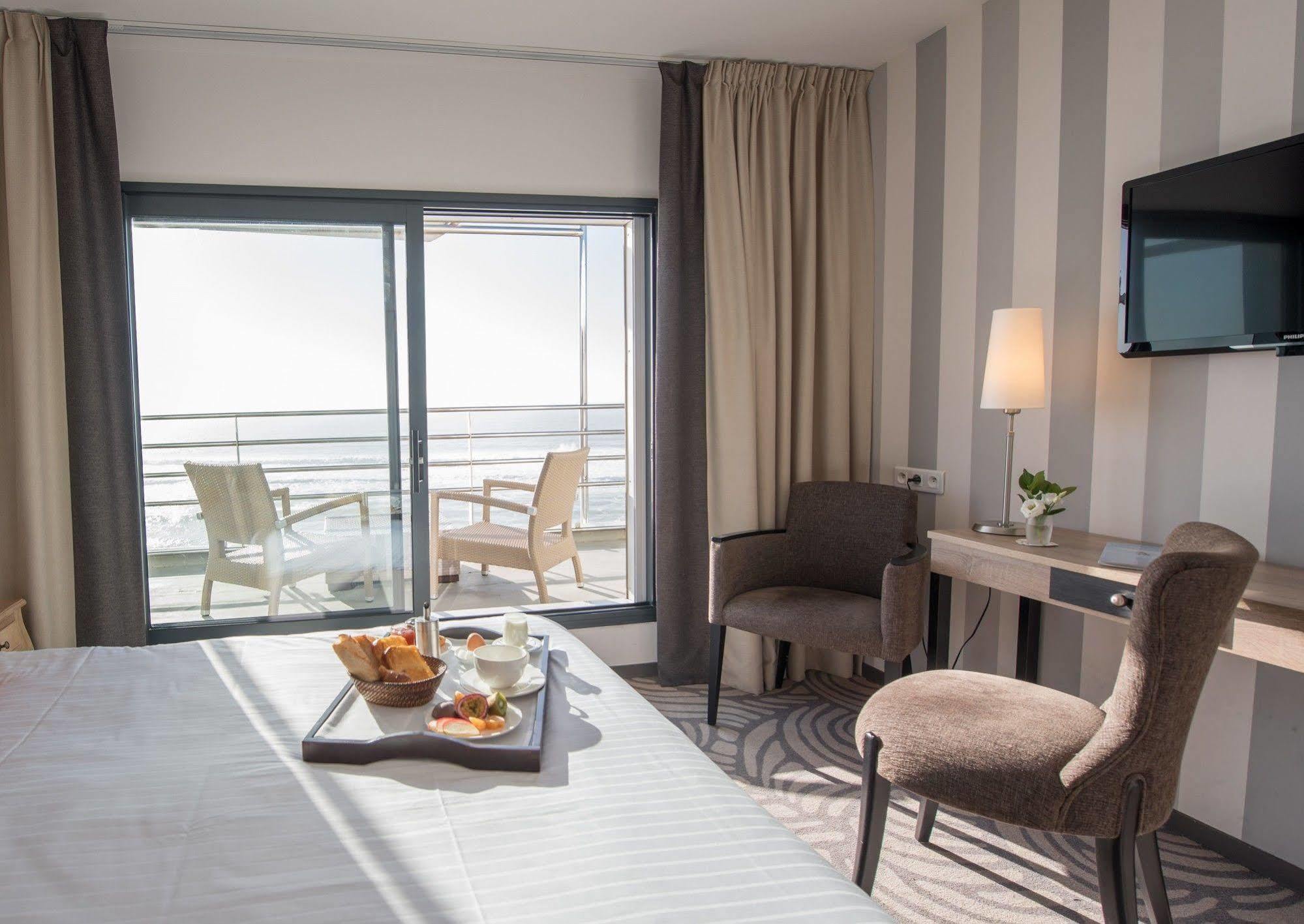 Atlantic Hotel & Spa 莱萨布勒-多洛讷 外观 照片